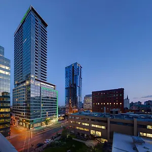 & - Centre-ville Ouest By Ihg מונטריאול