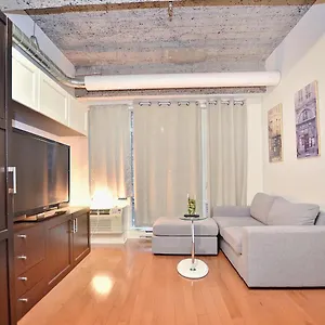 Stylish Urban Loft Downtown Apartment