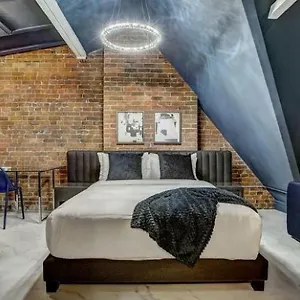1595 Dr Peinfeld By Ellegancia Montreal
