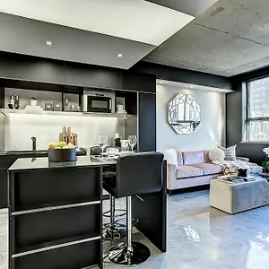Pierce Boutique By Simplissimmo Apartment