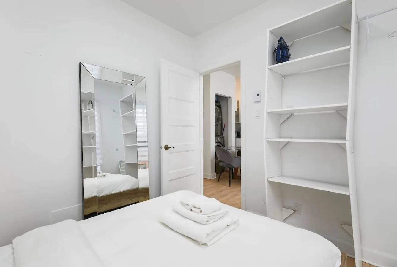 Apartment Outstanding 1Br Village Downtown Mtl Zh5 Montreal Canada